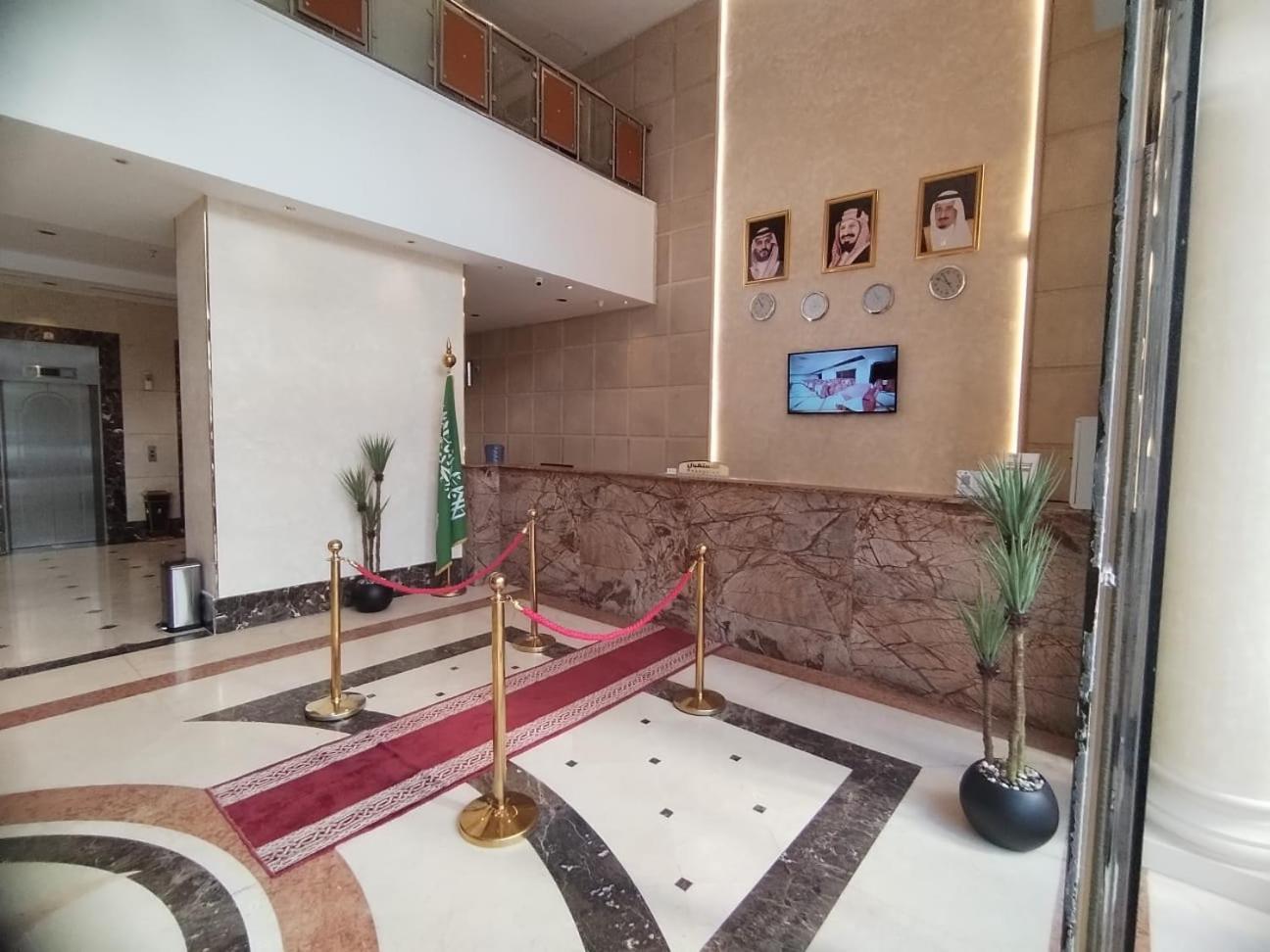 Al Kiram Hotel Al Azizia Meca Exterior foto